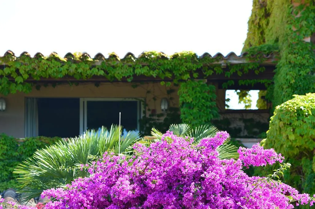 Residence Fenicia Villasimius Aparthotel