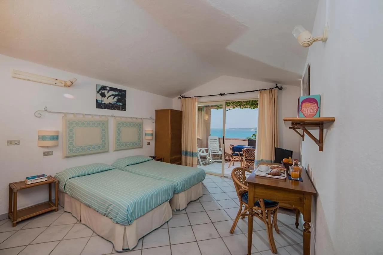 ** Aparthotel Residence Fenicia Villasimius Italy