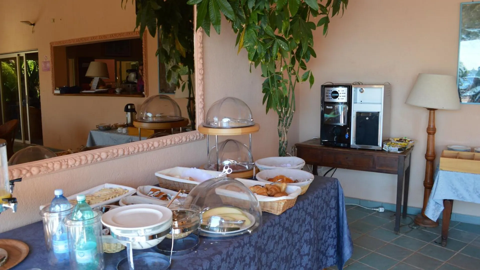 Aparthotel Residence Fenicia Villasimius